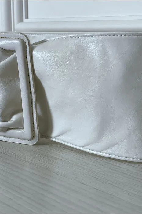 White faux leather belt with rectangular buckle