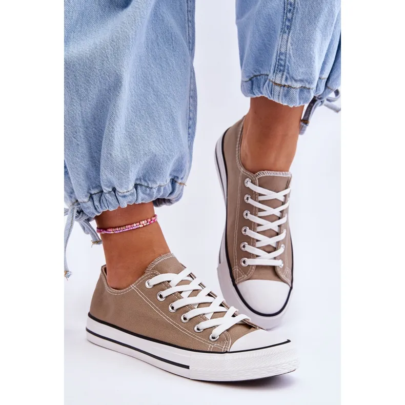 Classic Low-top Women's Beige Vegas Sneakers by FR1