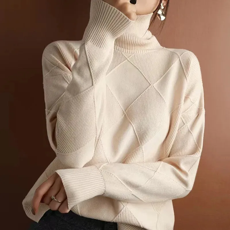 Polly | Pull à col roulé en cachemire avec motif gaufré