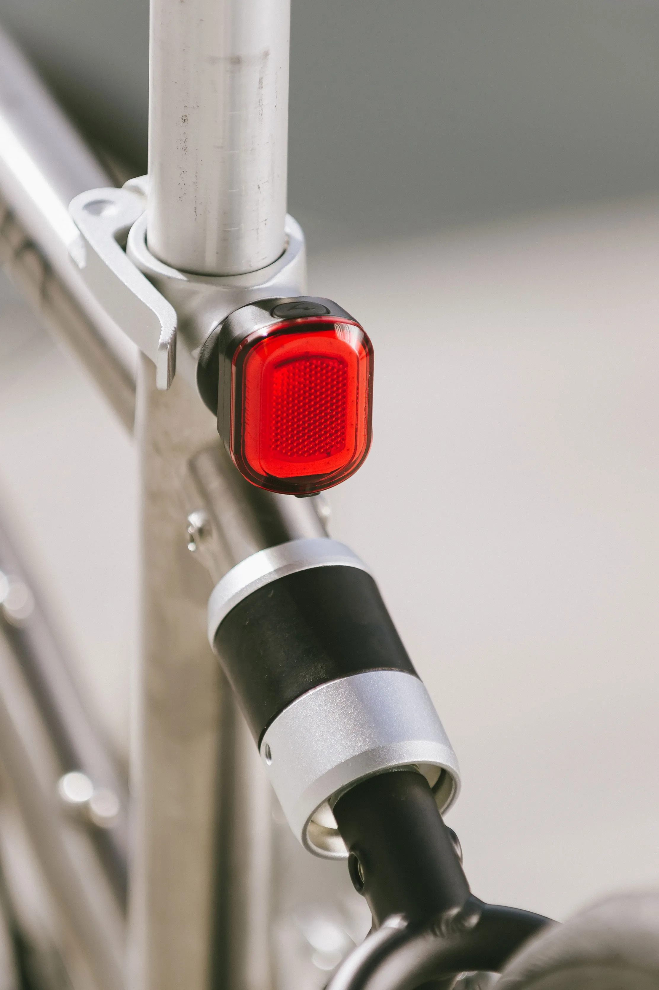 SET DE LUMIERES POUR VELO PLIANT VELLO